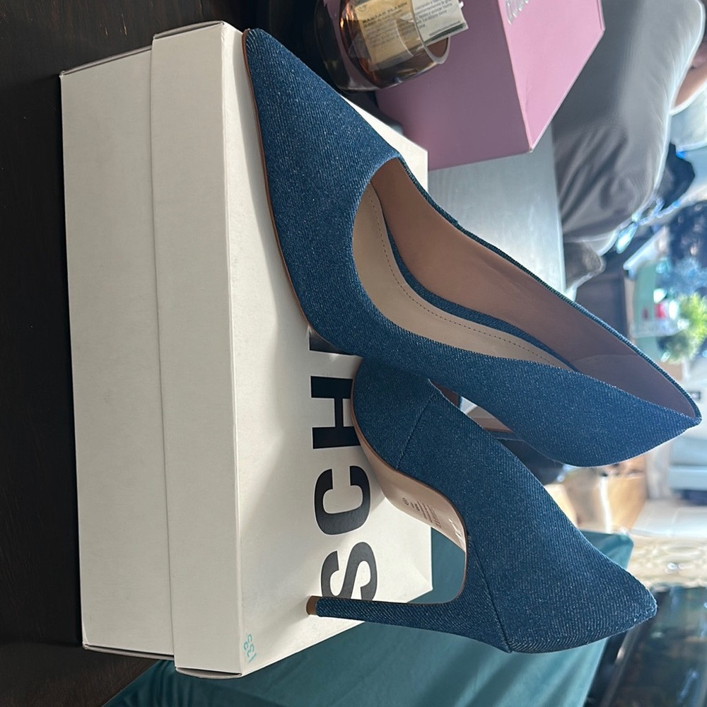 SCHUTZ Blue High Heels with Elegant Two-Tone Design